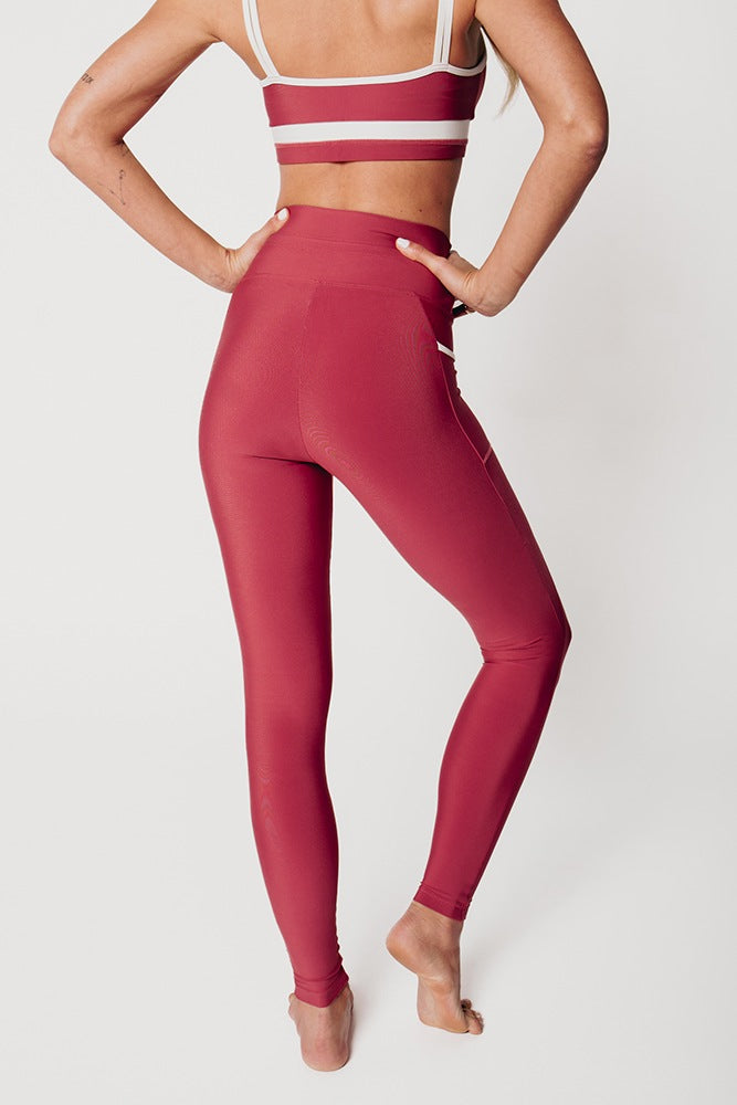 
                      
                        CORA LEGGING
                      
                    