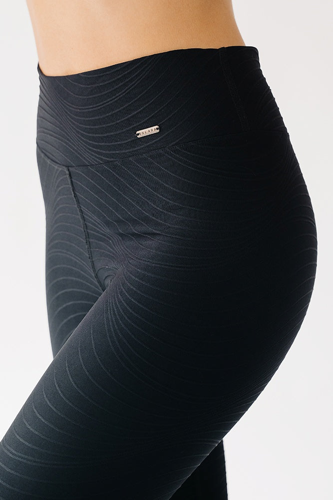 
                      
                        LAZULI  LEGGINGS
                      
                    